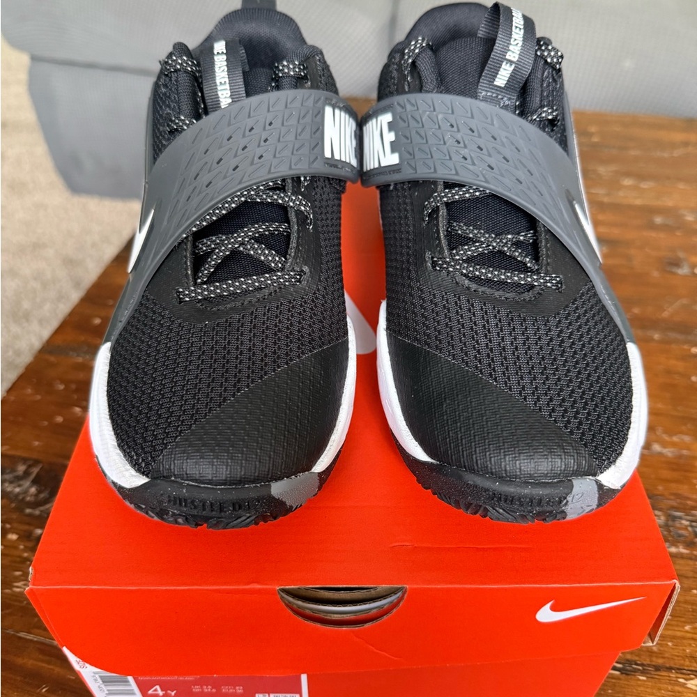 Nike Kids Black and White Sneakers